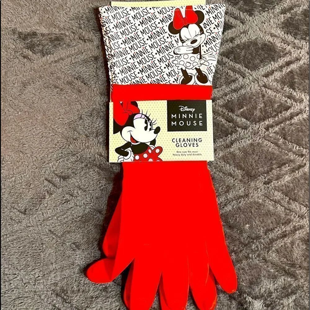 Disney Minnie Mouse Red cleaning gloves NWT